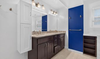 4705 22ND St N, Arlington, VA 22207