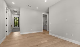 902 SHADY LANE Dr, Orlando, FL 32804