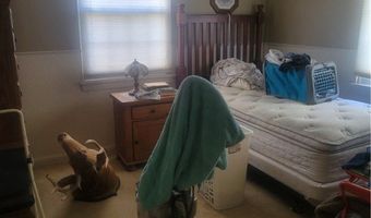 984 Roseland Rd, Alliance, OH 44601