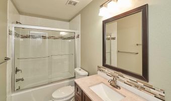 4815 W BUFFALO St, Chandler, AZ 85226
