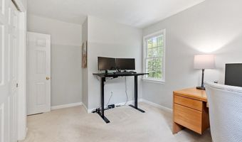 28 Old Harvard Rd, Boxborough, MA 01719