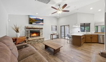 10432 W Avalon Dr, Avondale, AZ 85392