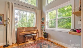 42 Salola St, Asheville, NC 28806