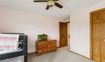 2539 W SUNNYVIEW Cir, Appleton, WI 54914
