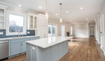941 High Rd, Berlin, CT 06037