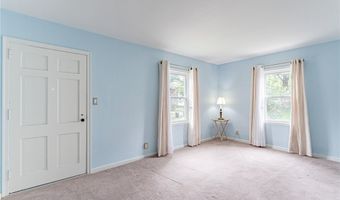 598 Morningview Ave, Akron, OH 44305