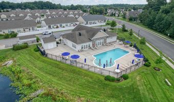68 CRESTHAVEN Ln, Dover, DE 19901