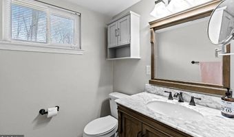 7005 STONE MILL Pl, Alexandria, VA 22306