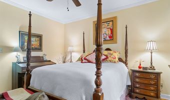 2307 Tara Dr, Albany, GA 31721