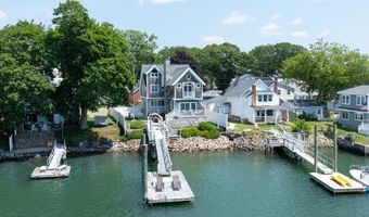 33 Crescent Ave, Beverly, MA 01915