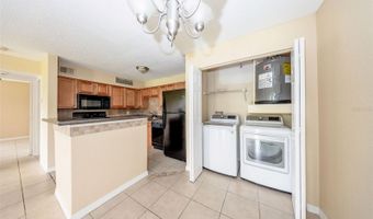 420 FORESTWAY Cir 206, Altamonte Springs, FL 32701