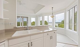 6 Village North Dr 119, Hilton Head Island, SC 29926