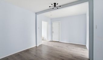 13 COTTAGE St, Bayonne, NJ 07002