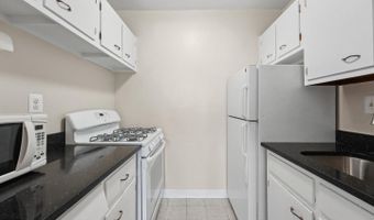 1830 COLUMBIA Pike 409, Arlington, VA 22204