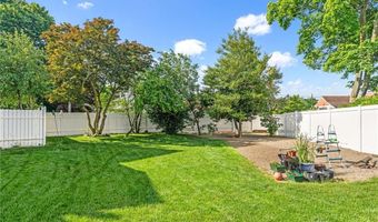 106 Pleasant St, Cranston, RI 02910