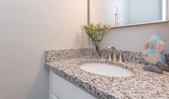 4 FRANKLIN Sq, Berlin, MD 21811