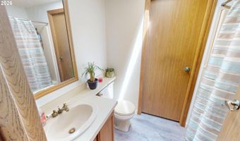 16107 W HOFFELDT Ln, Brookings, OR 97415