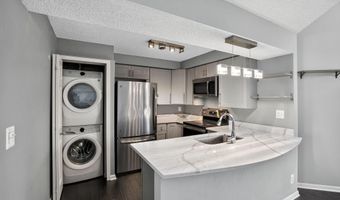 6010 CURTIER Dr F, Alexandria, VA 22310