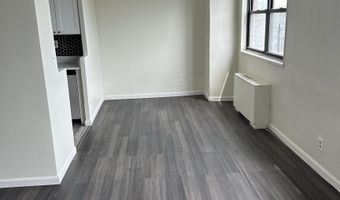 1225 KENNEDY Blvd 4J, Bayonne, NJ 07002