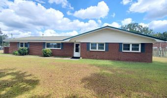 94 Wells Ave, Daleville, AL 36322