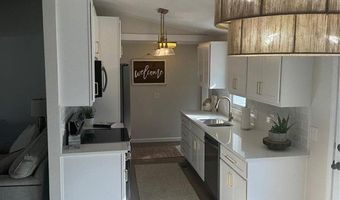 102 Debra Dr, Albers, IL 62215