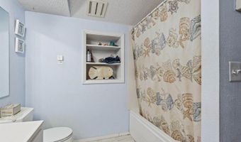 2720 Parkway Ct, Wisconsin Rapids, WI 54494