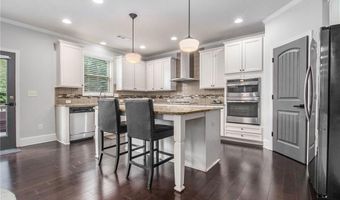 1963 Heatherbrooke Ln, Acworth, GA 30101