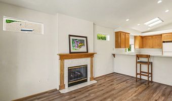 426 Parkside Dr, Ashland, OR 97520