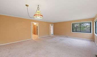 1801 Crestway Dr, Athens, TN 37303