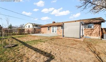 870 Hemlock Way, Broomfield, CO 80020