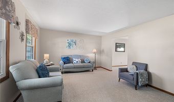 6903 Hidden Valley Dr, Amherst, OH 44001