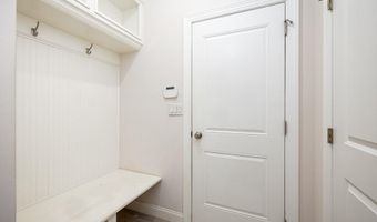 3000 N Spurway Dr, Ann Arbor, MI 48105