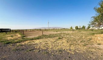 195 Pleasant Hill Dr, Battle Mountain, NV 89820