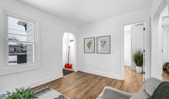896 Indian Trl, Akron, OH 44314