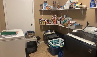 112 SW K St, Antlers, OK 74523