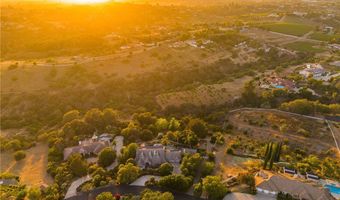 2771 Dos Lomas, Fallbrook, CA 92028