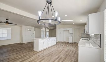 1426 S HALE Dr, Apache Junction, AZ 85120