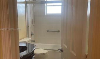 2815 NE 201st Ter L225, Aventura, FL 33180