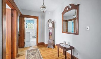 3288 Mendon Rd, Cumberland, RI 02864