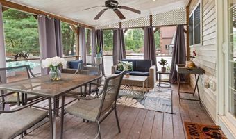 17 Sewell St, Ashland, MA 01721