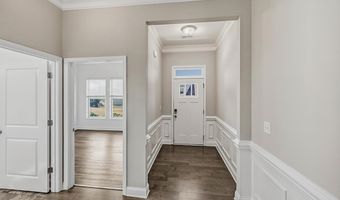 893 Deepwood Ct, Boiling Springs, SC 29316