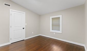 914 Chamberlain Hwy, Berlin, CT 06037