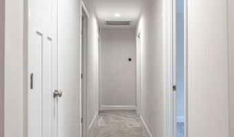 101 Bluegrass Ct, Aberdeen, NC 28315