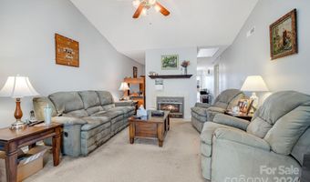 2904 Sagamore Ln, Asheville, NC 28806