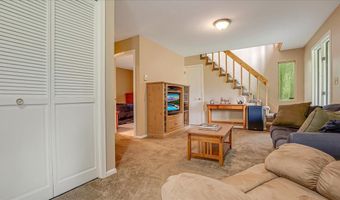 361 Birch Dr, Blakeslee, PA 18610