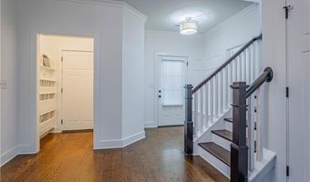 1450 Reynolds Dr, Auburn, AL 36830