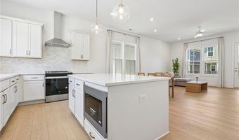 119 Pinecone Pkwy, Alpharetta, GA 30022