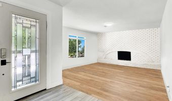 1600 Eaton Dr, Las Vegas, NV 89102