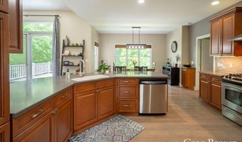1995 Knollpoint Dr NE, Ada, MI 49301