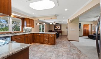 6050 N FRENCH Rd, Appleton, WI 54913